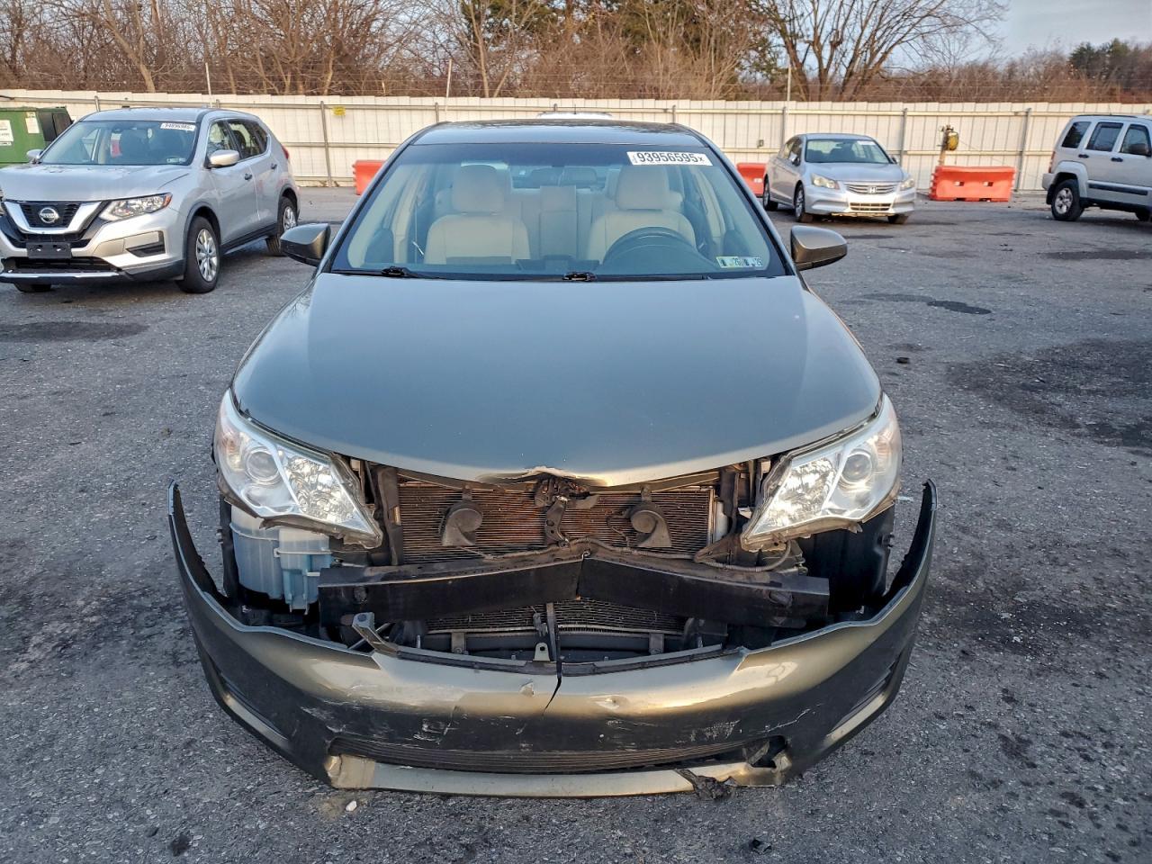 2013 TOYOTA CAMRY