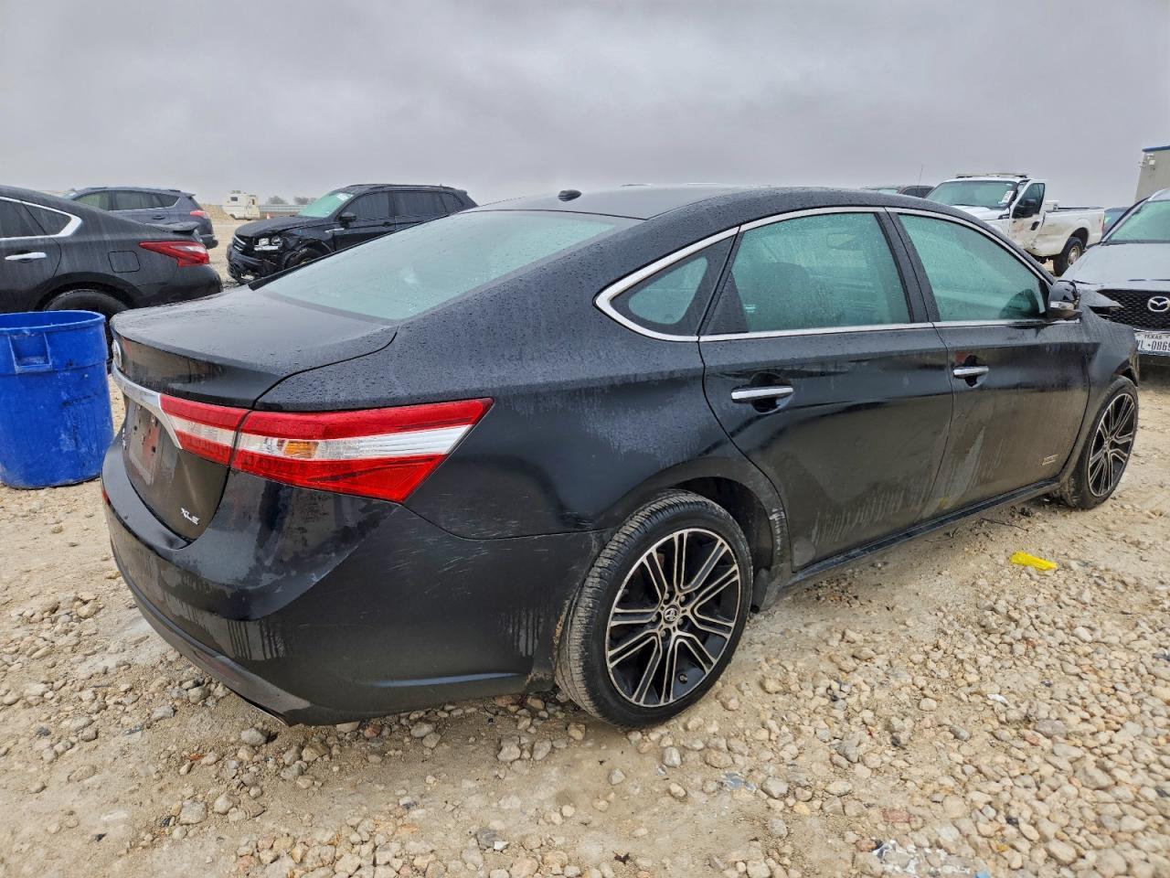 2015 TOYOTA Avalon
