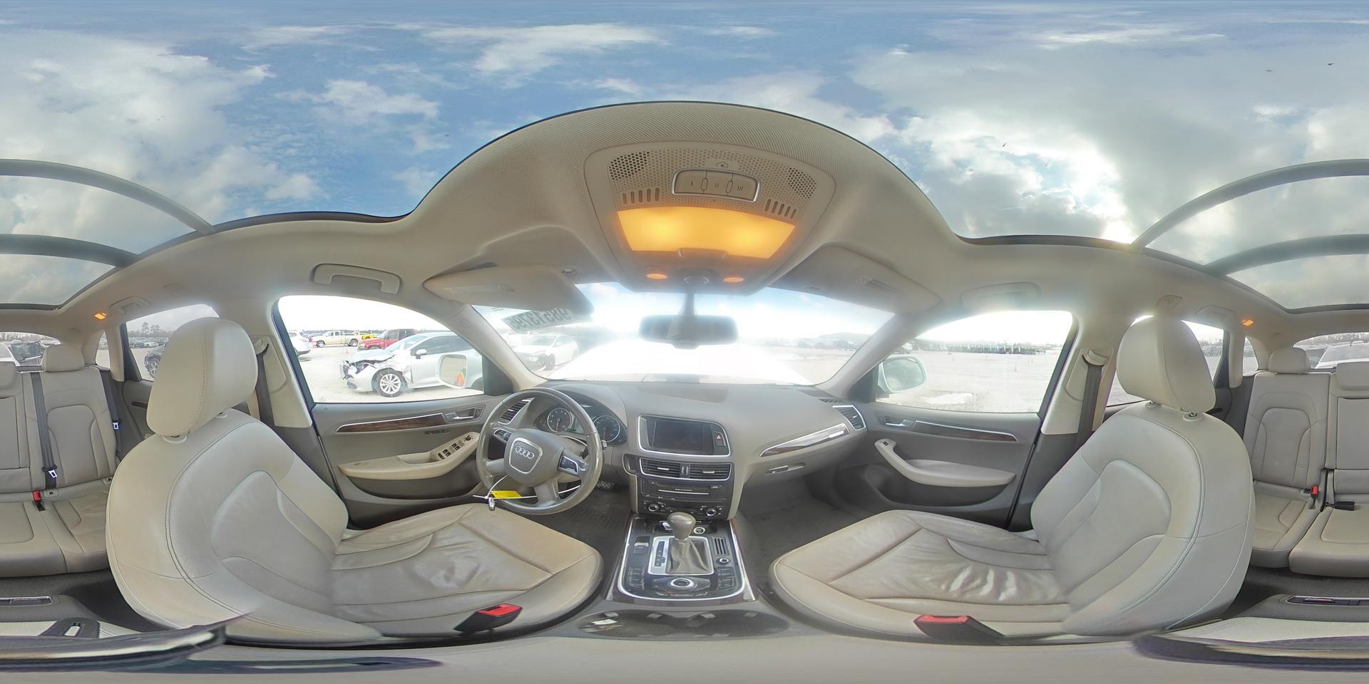 2011 AUDI Q5