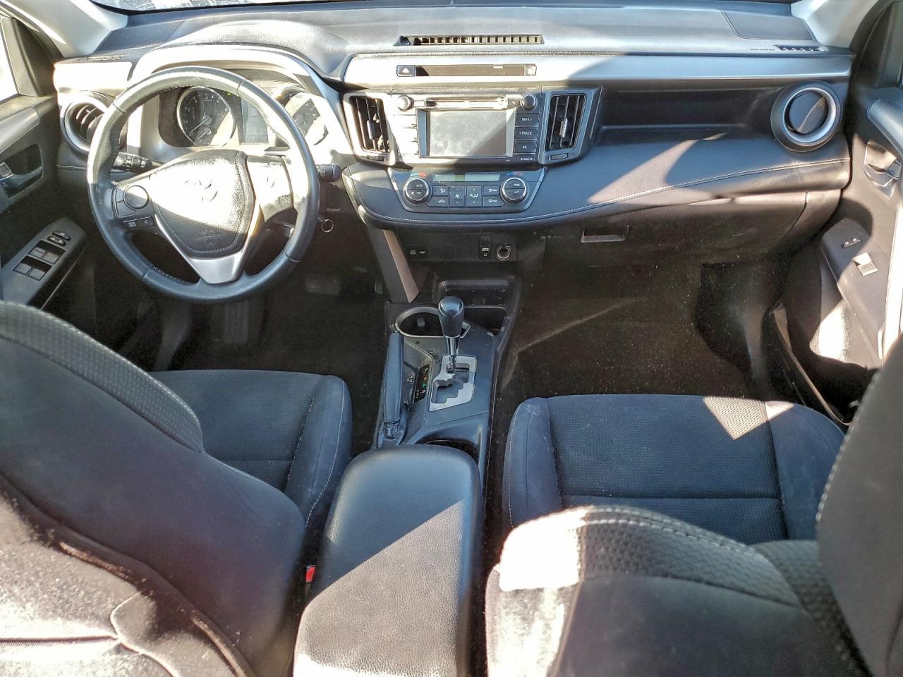 2016 TOYOTA RAV4