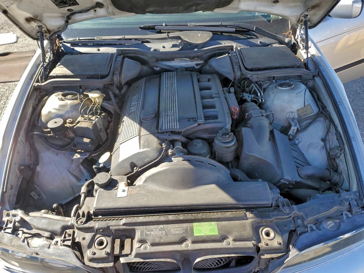 2000 BMW 5 series