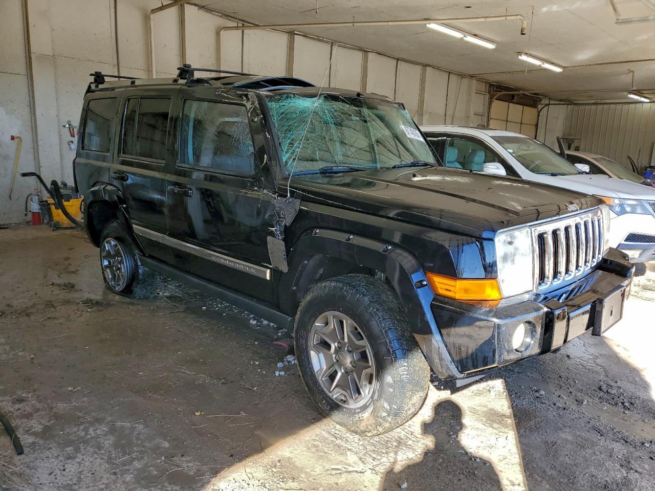 2006 JEEP Commander