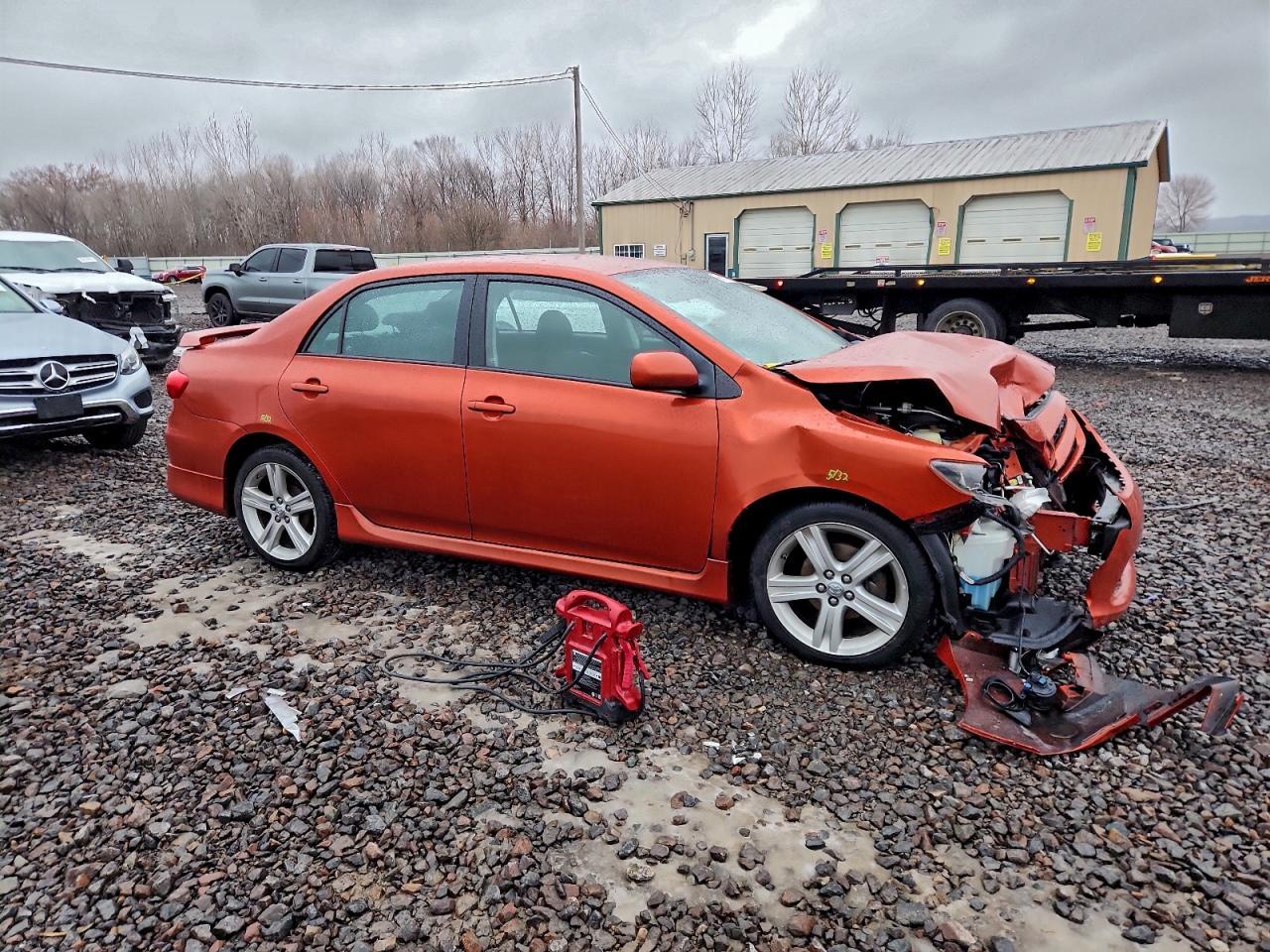 2013 TOYOTA COROLLA