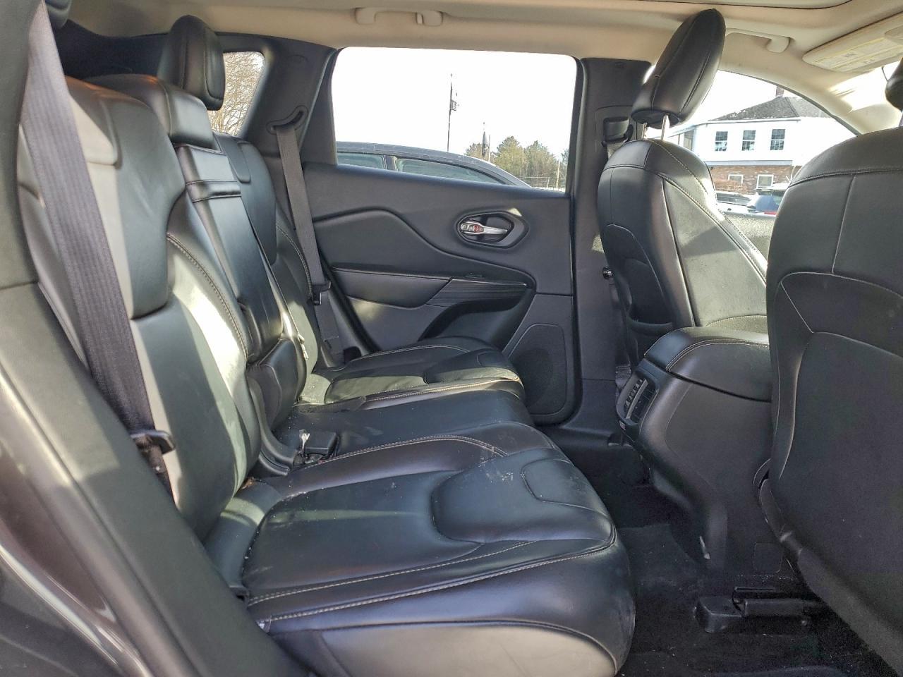 2016 JEEP CHEROKEE