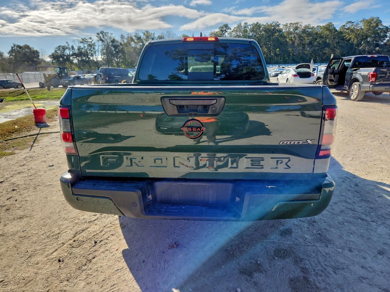 2023 NISSAN Frontier