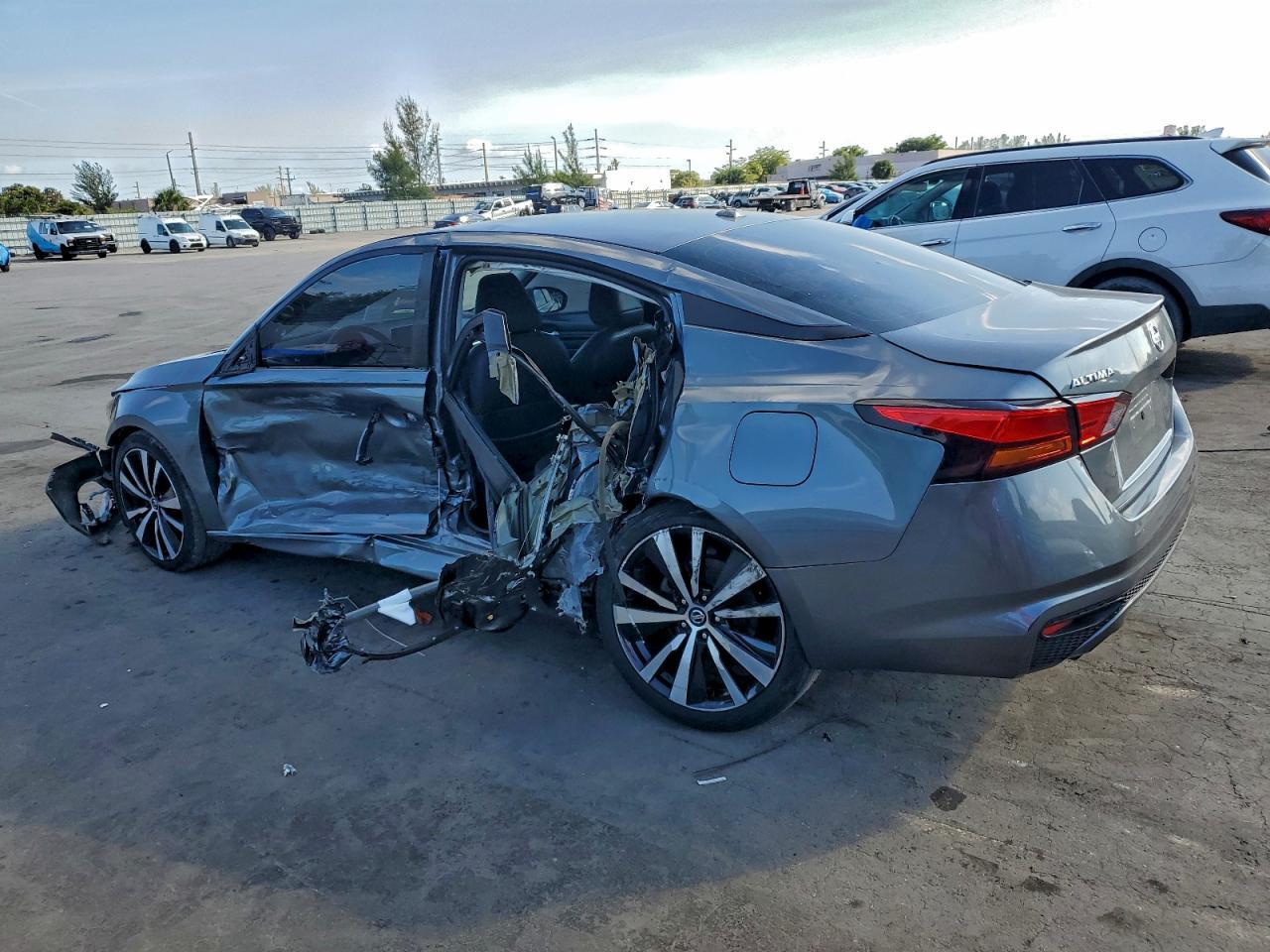 2019 NISSAN ALTIMA