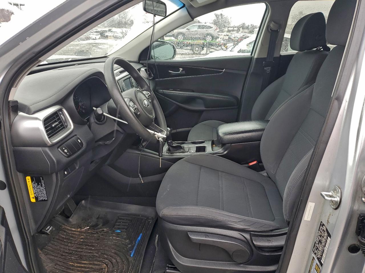 2017 KIA SORENTO