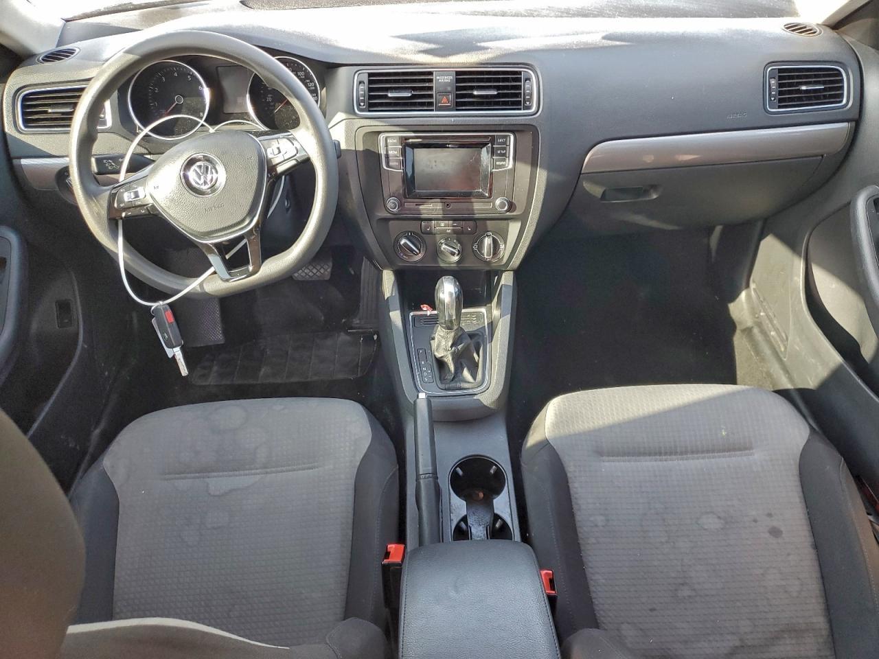 2018 VOLKSWAGEN JETTA