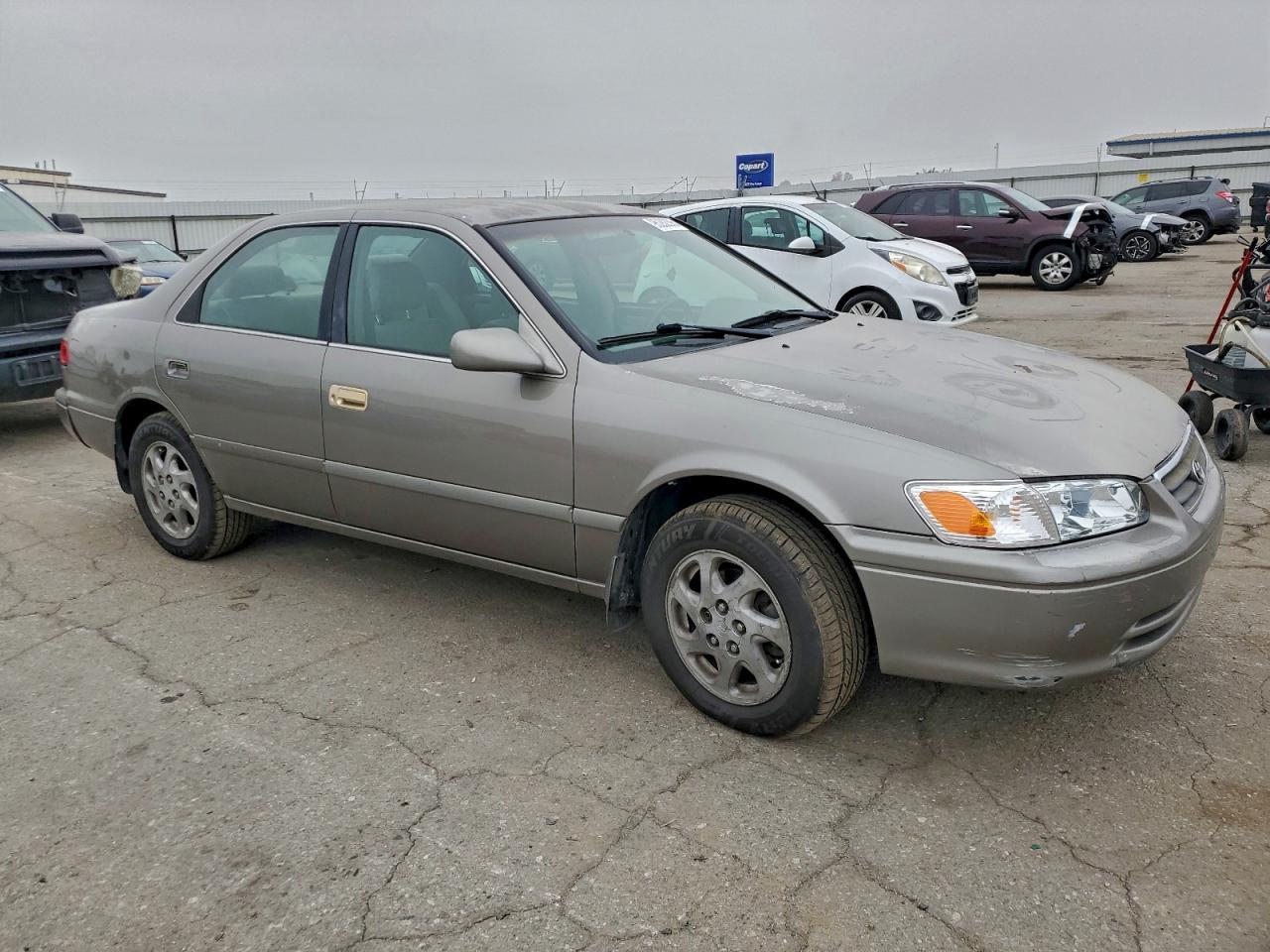 2001 TOYOTA CAMRY