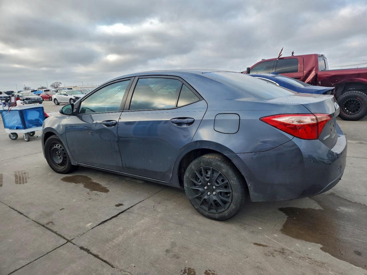 2018 TOYOTA COROLLA