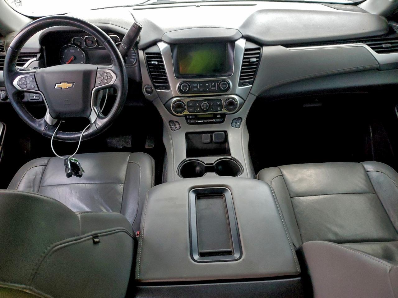 2018 CHEVROLET Suburban