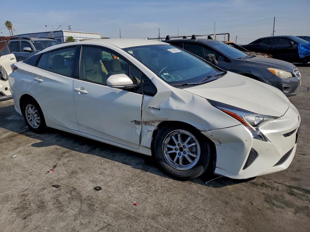 2018 TOYOTA PRIUS