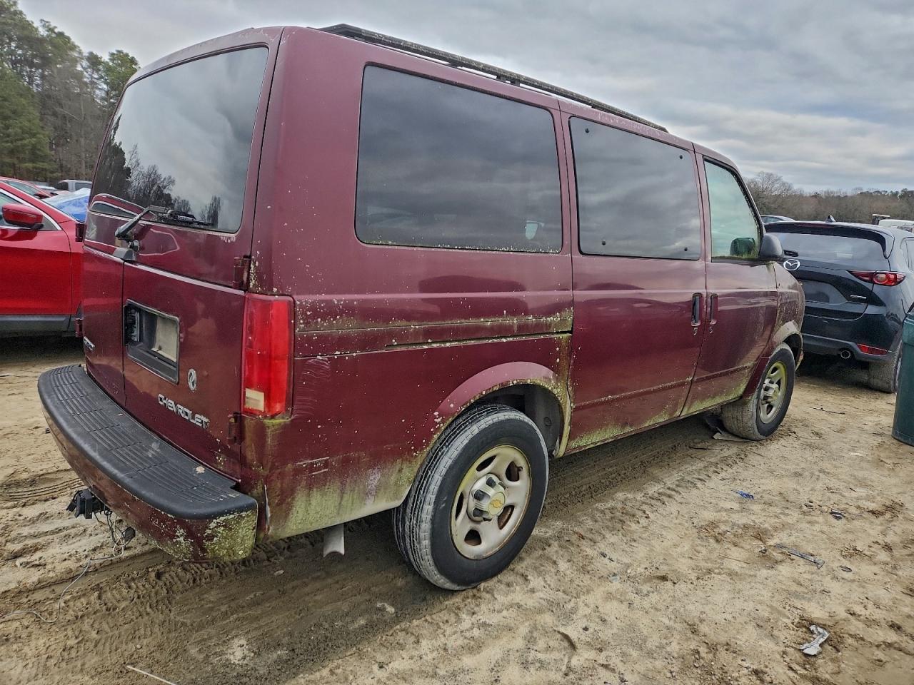 2004 CHEVROLET Astro