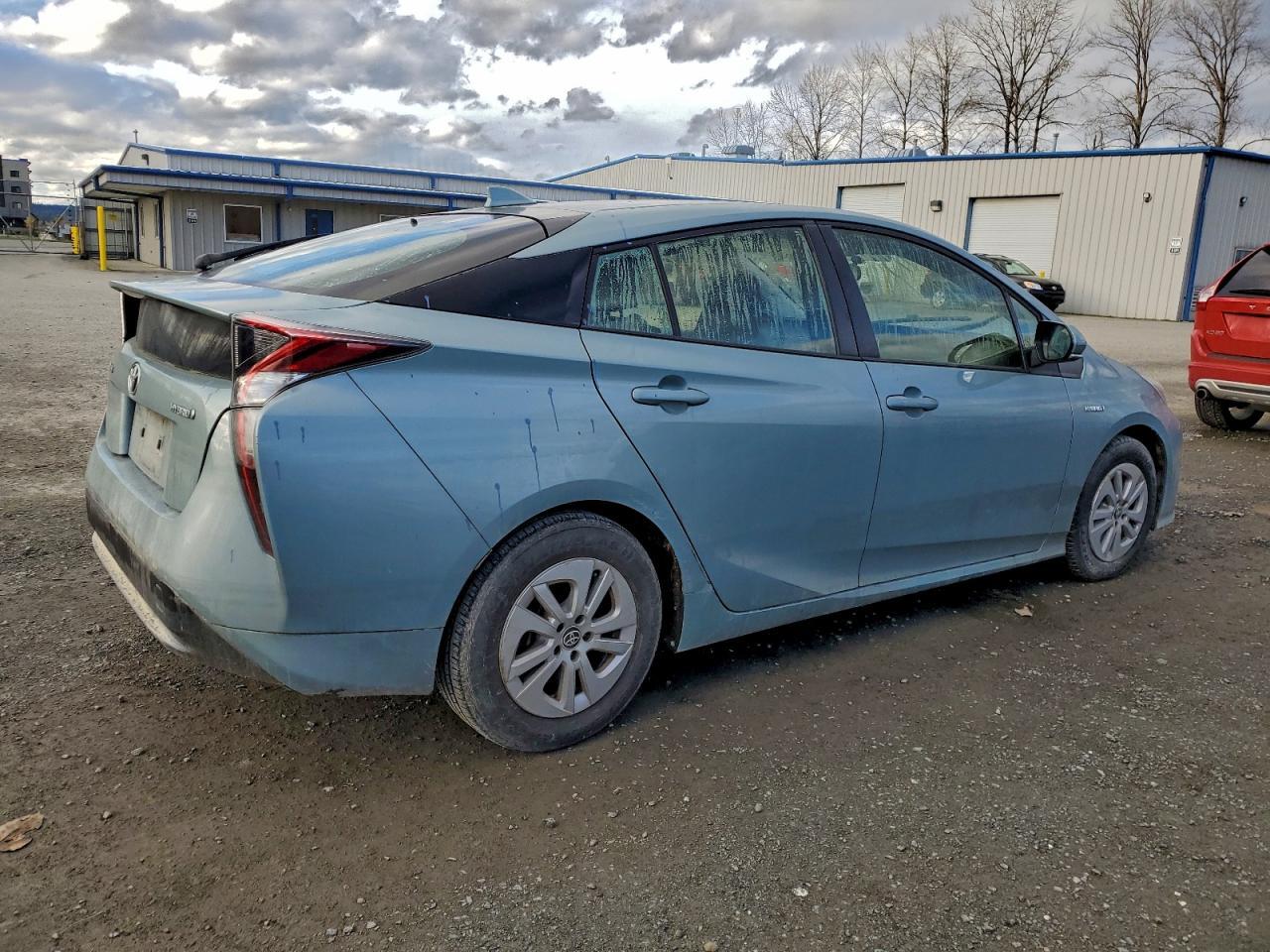 2016 TOYOTA PRIUS