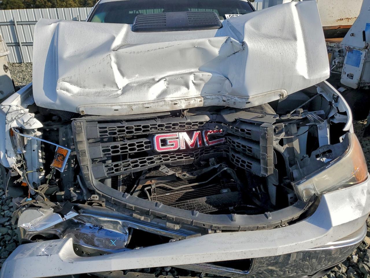 2013 GMC Sierra