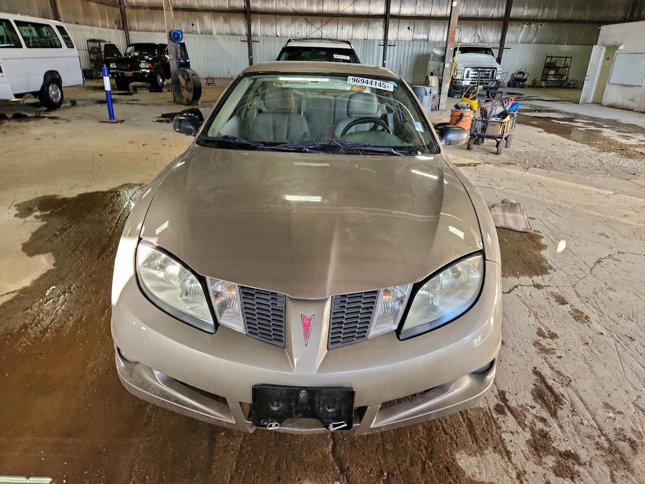 2004 PONTIAC SUNFIRE