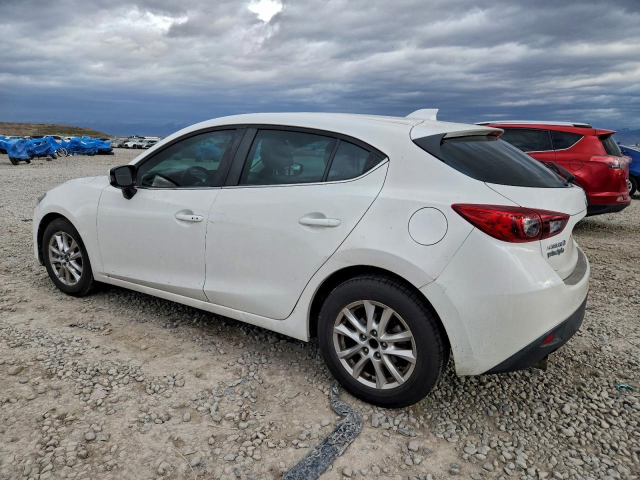 2014 MAZDA 3