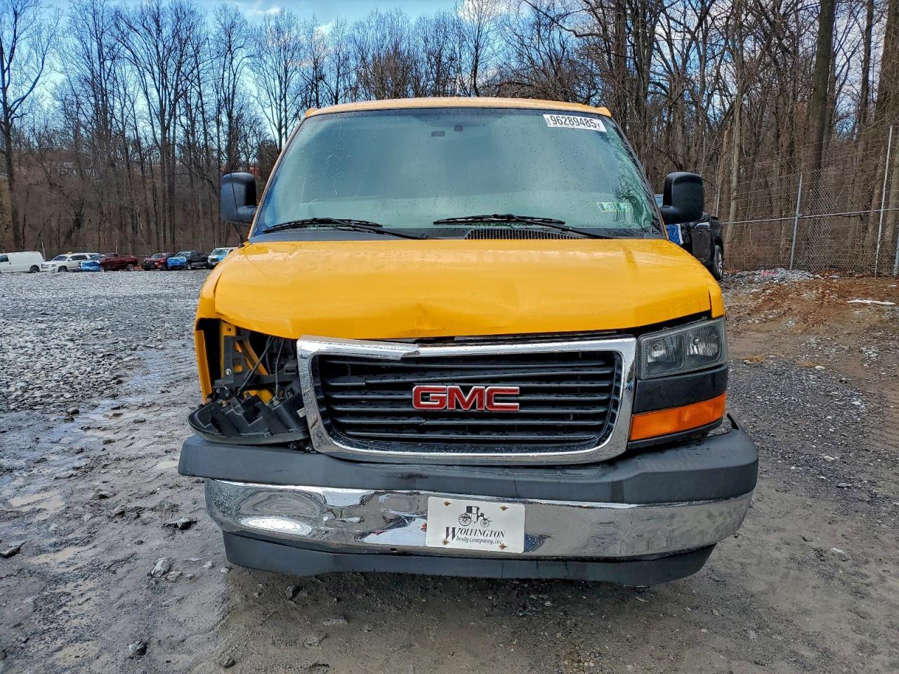 2017 GMC Savana
