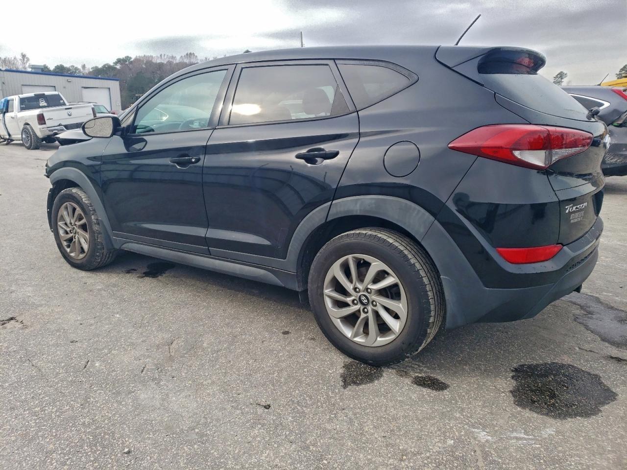2016 HYUNDAI TUCSON