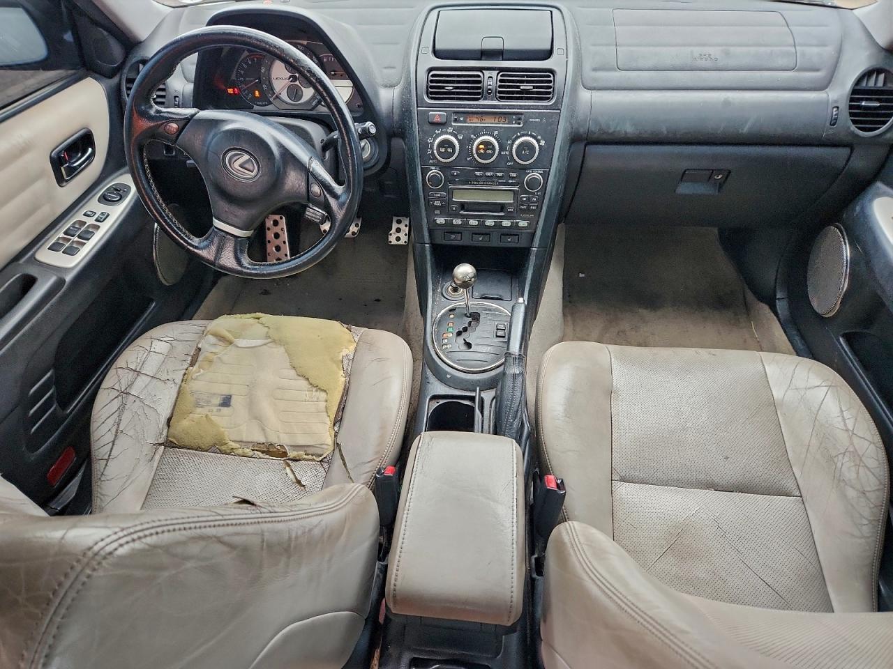 2004 LEXUS IS 300