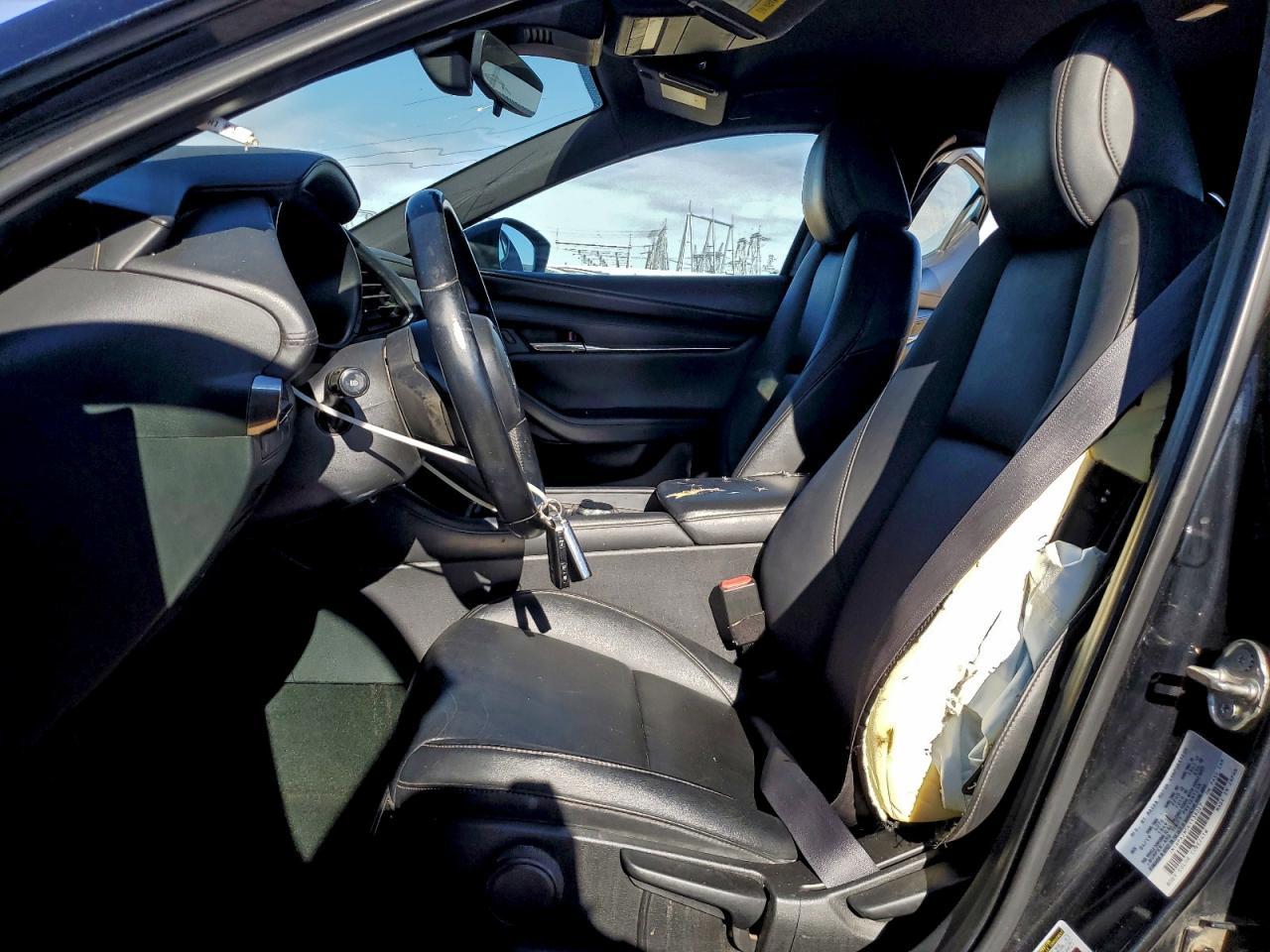 2019 MAZDA 3