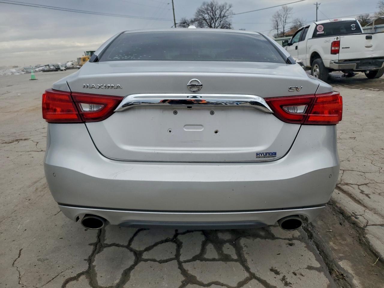 2018 NISSAN Maxima