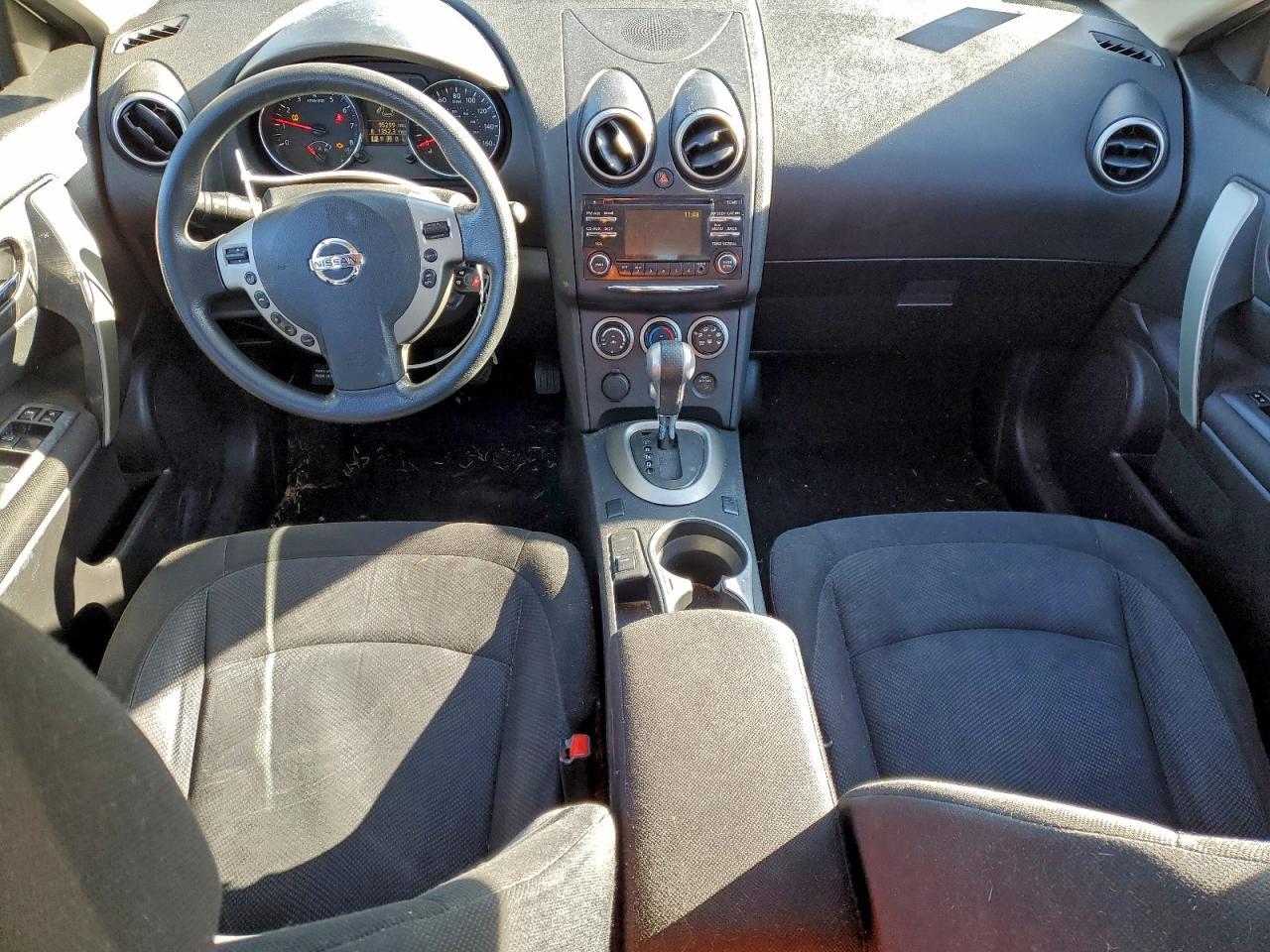 2015 NISSAN ROGUE