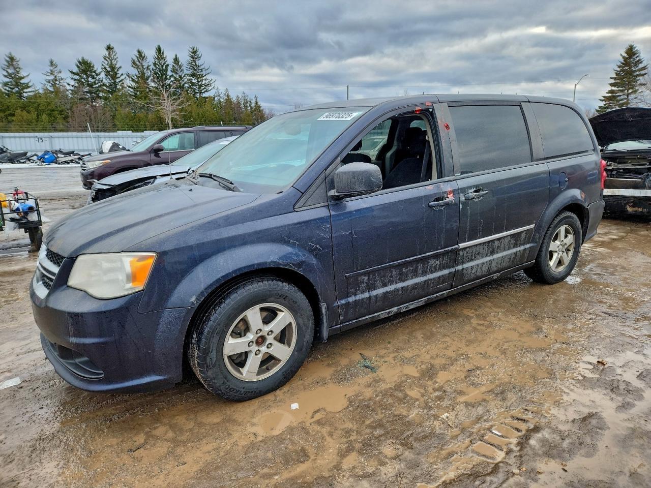 2011 DODGE GRAND CARAVAN