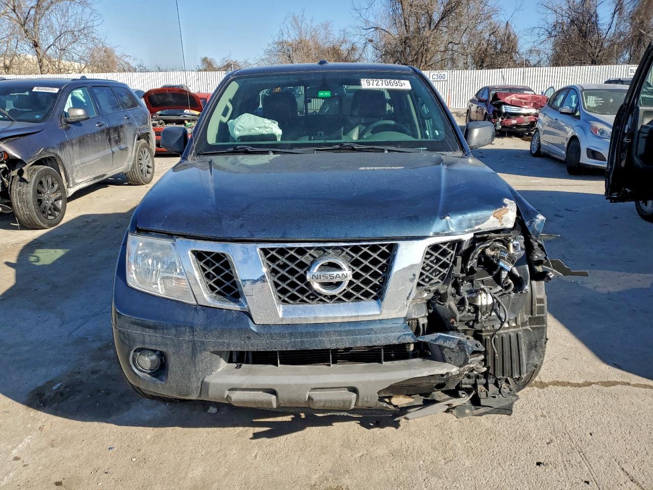 2017 NISSAN Frontier