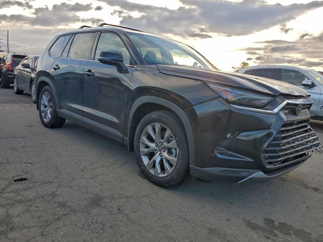 2025 TOYOTA HIGHLANDER