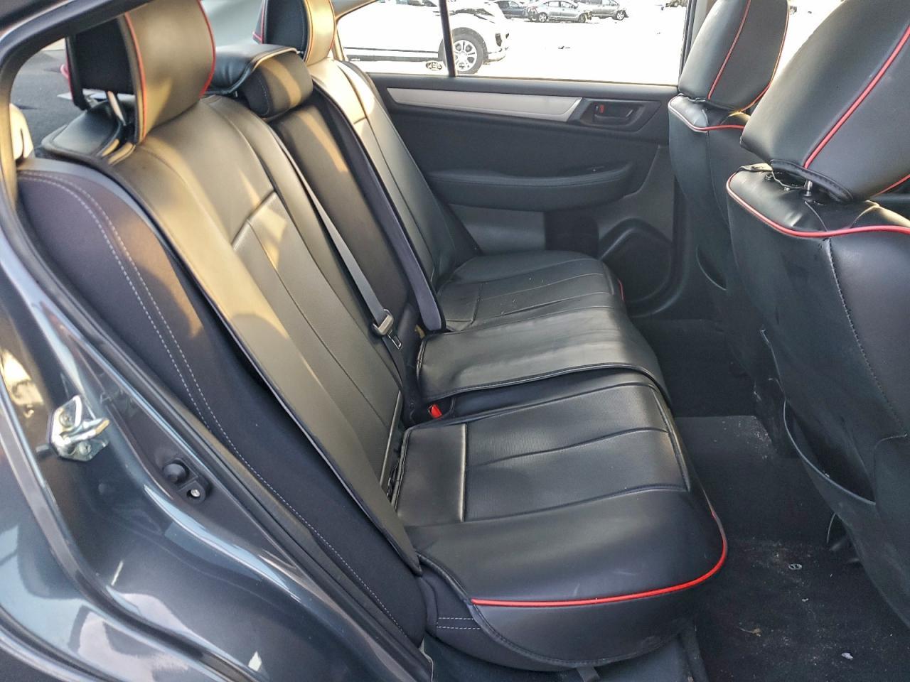 2018 SUBARU Legacy