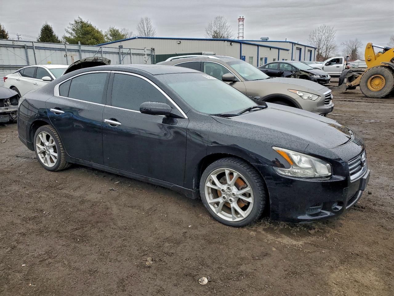 2013 NISSAN Maxima