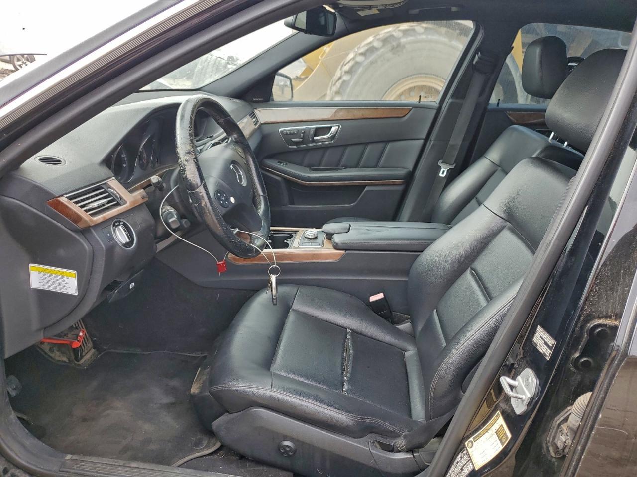 2011 MERCEDES-BENZ E-Class