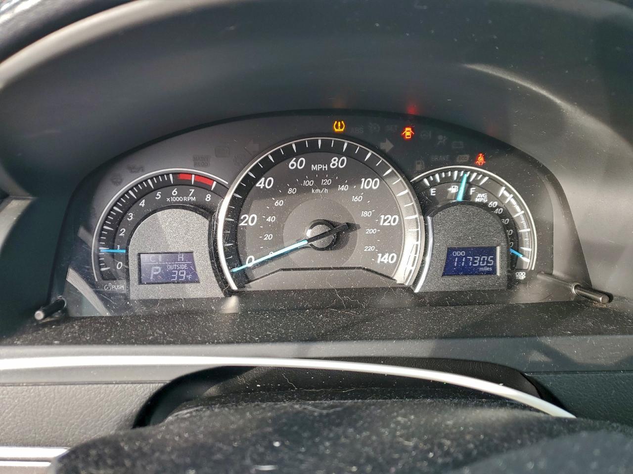 2014 TOYOTA CAMRY