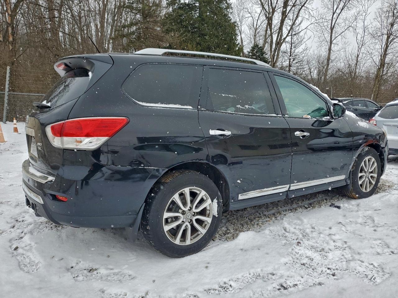 2014 NISSAN PATHFINDER