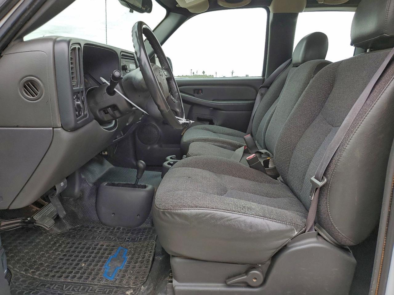 2004 CHEVROLET Silverado