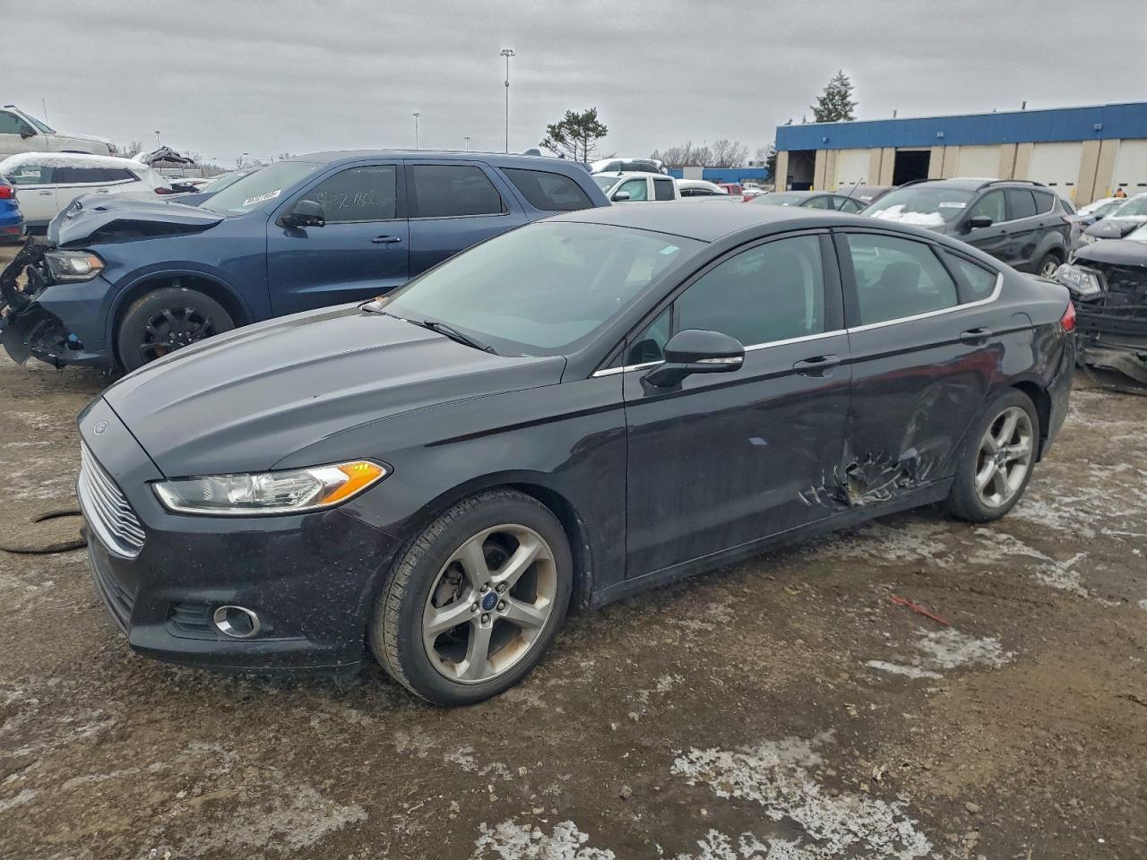 2013 FORD FUSION