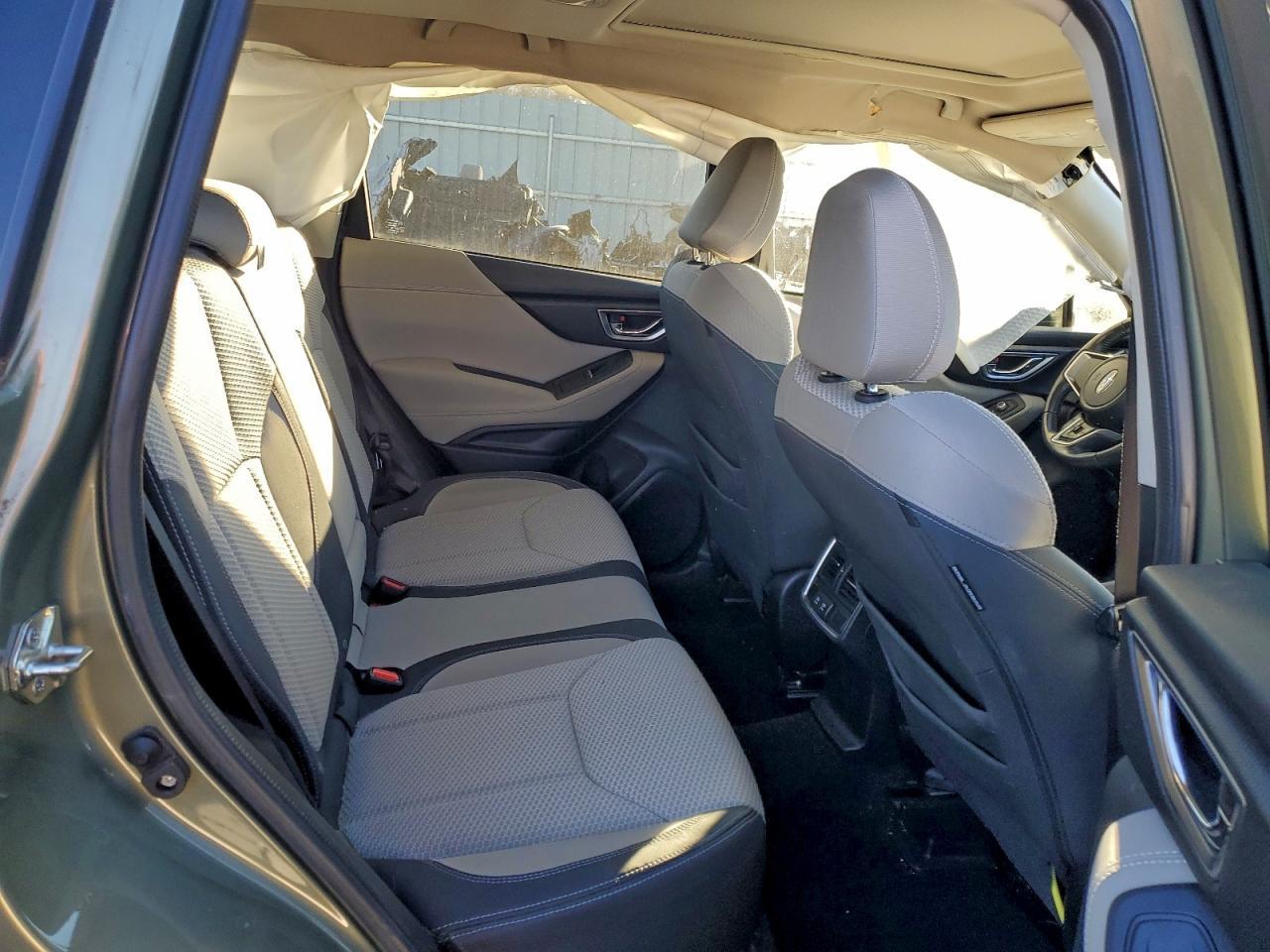 2019 SUBARU FORESTER