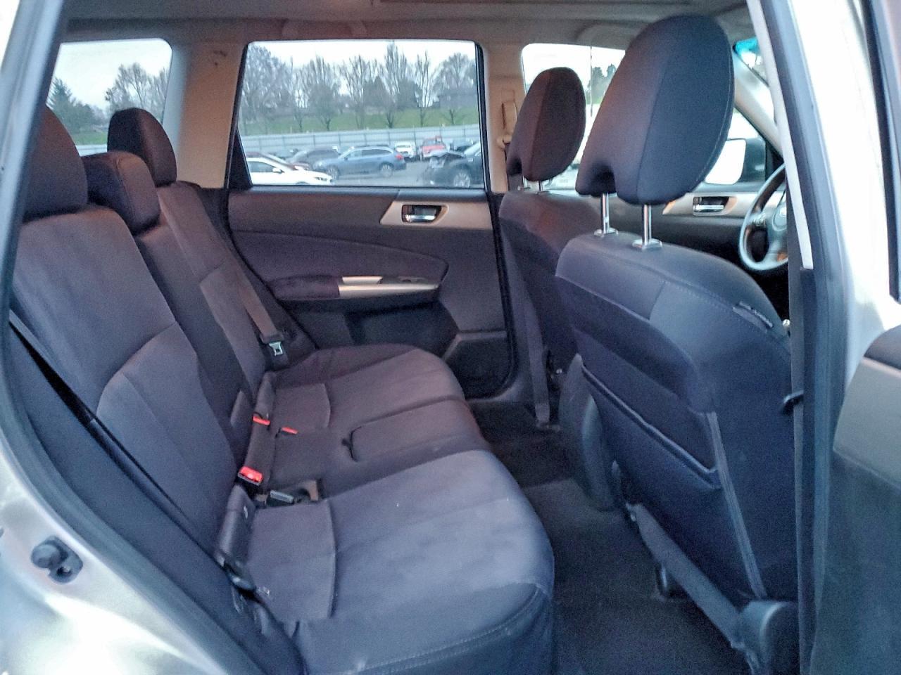 2010 SUBARU FORESTER