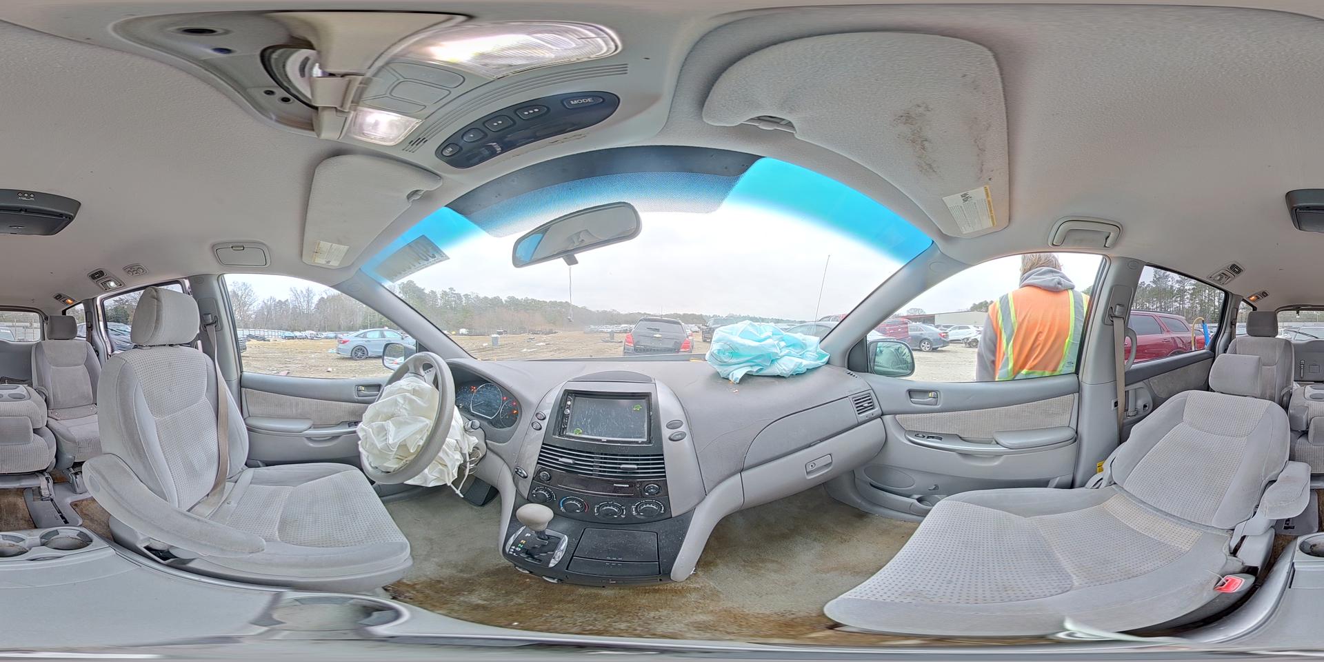 2007 TOYOTA SIENNA