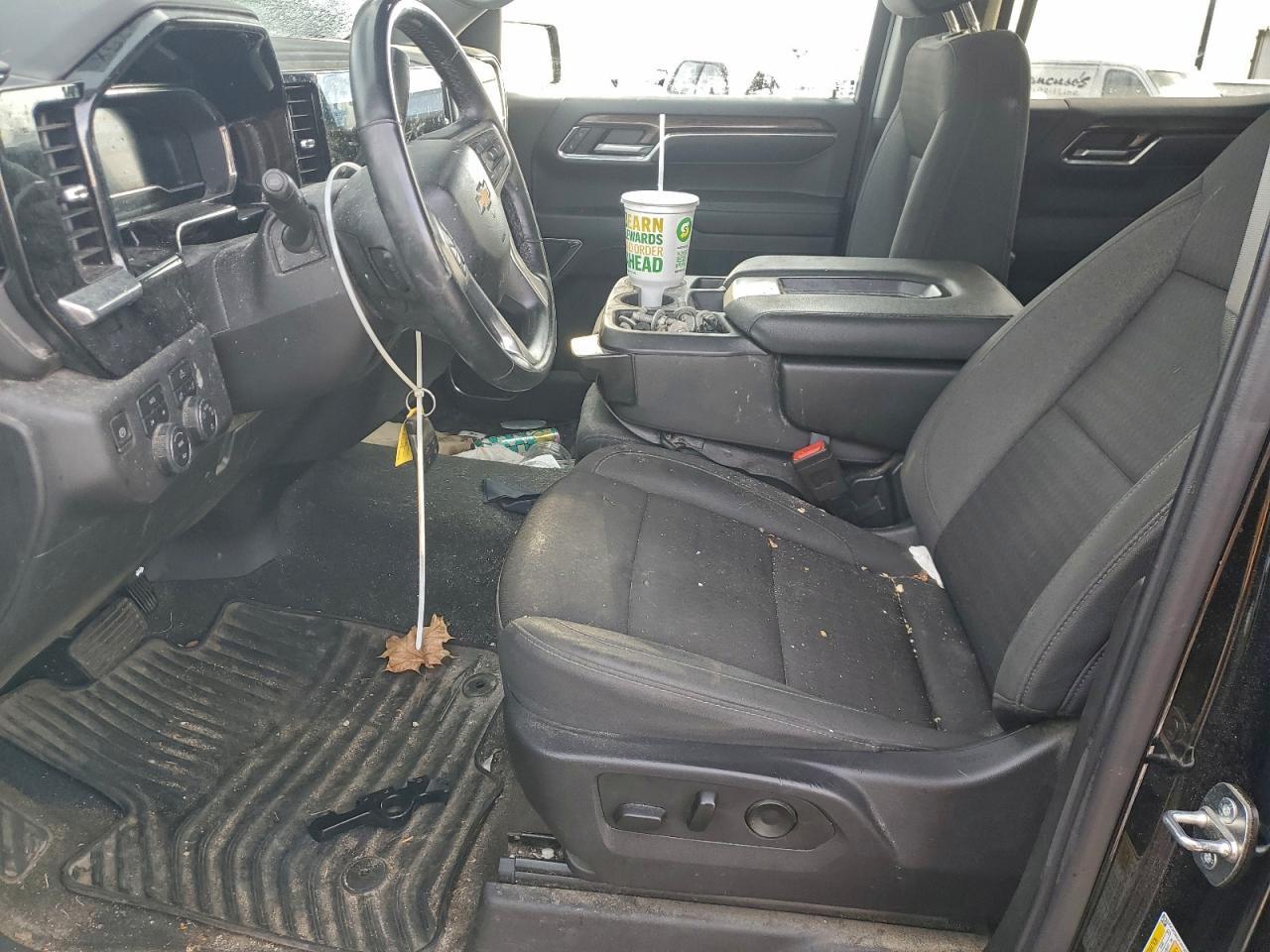 2024 CHEVROLET Silverado
