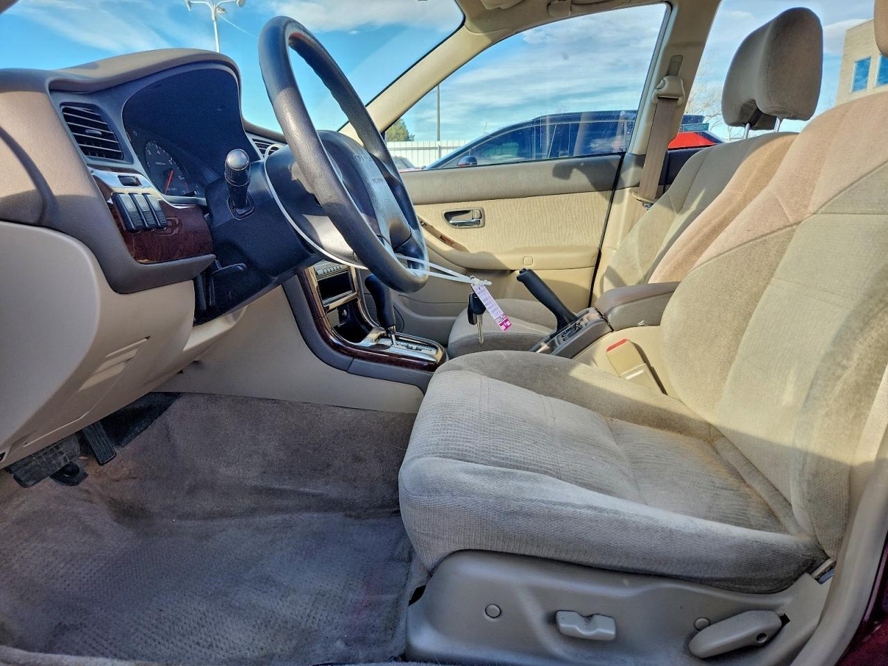 2001 SUBARU Legacy