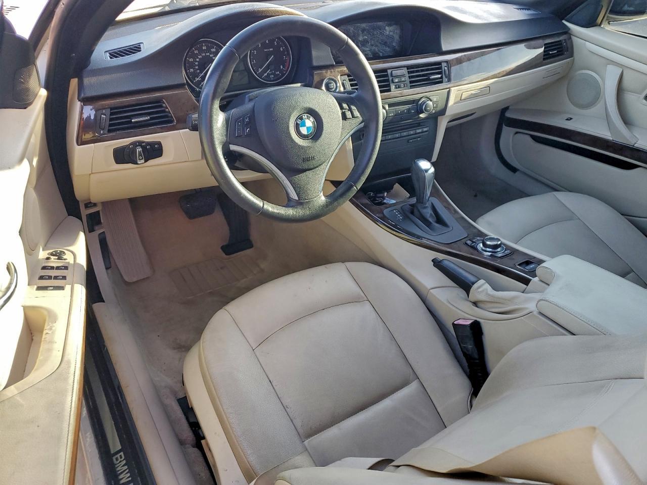 2011 BMW 3 SERIES