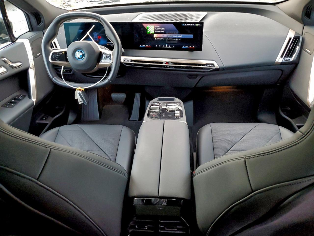2024 BMW iX