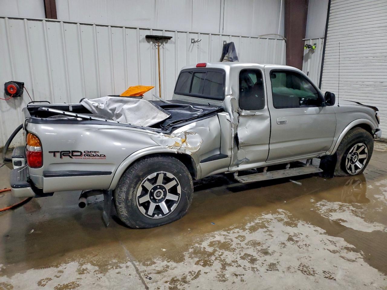 2003 TOYOTA TACOMA