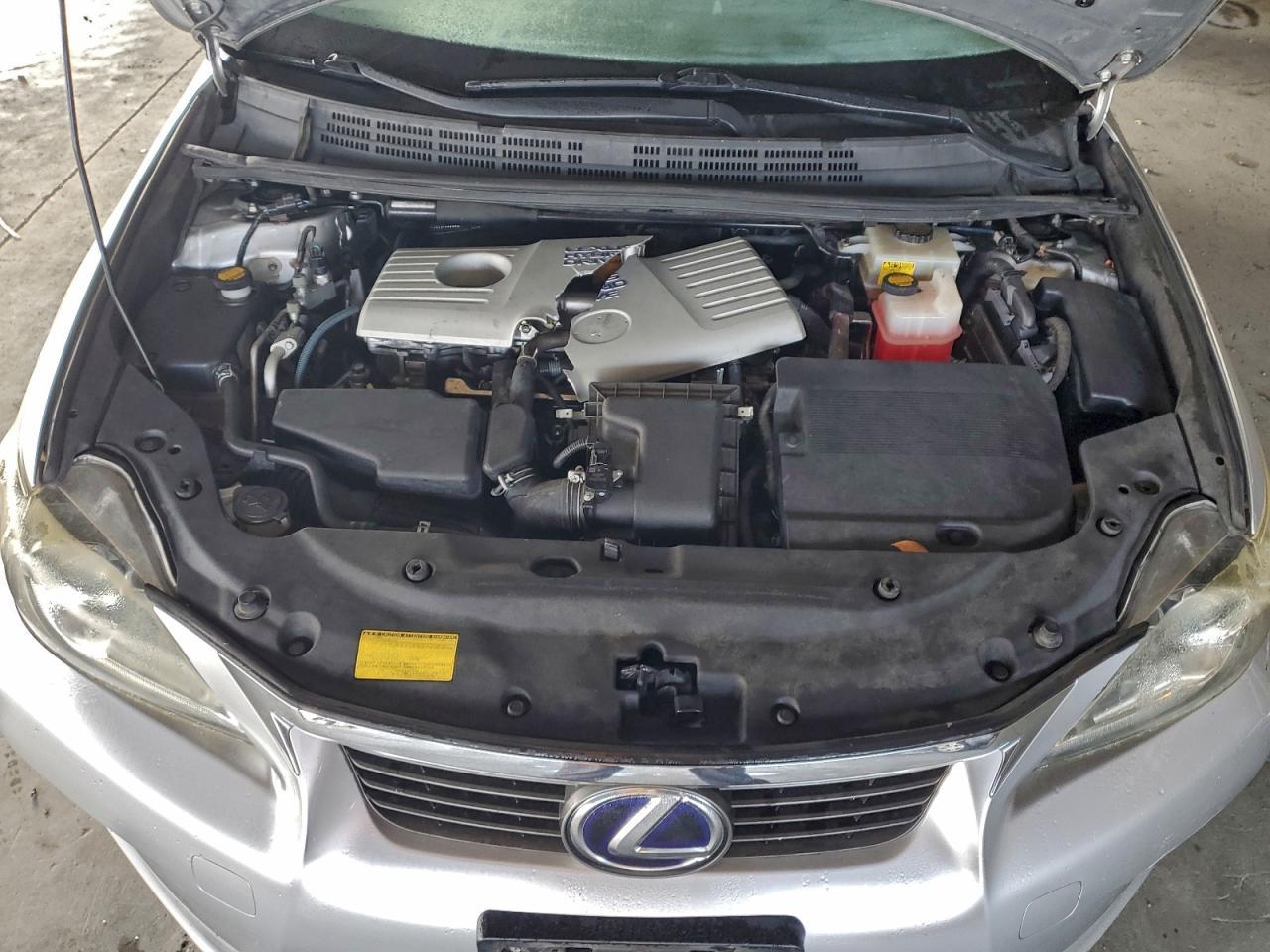 2013 LEXUS CT 200