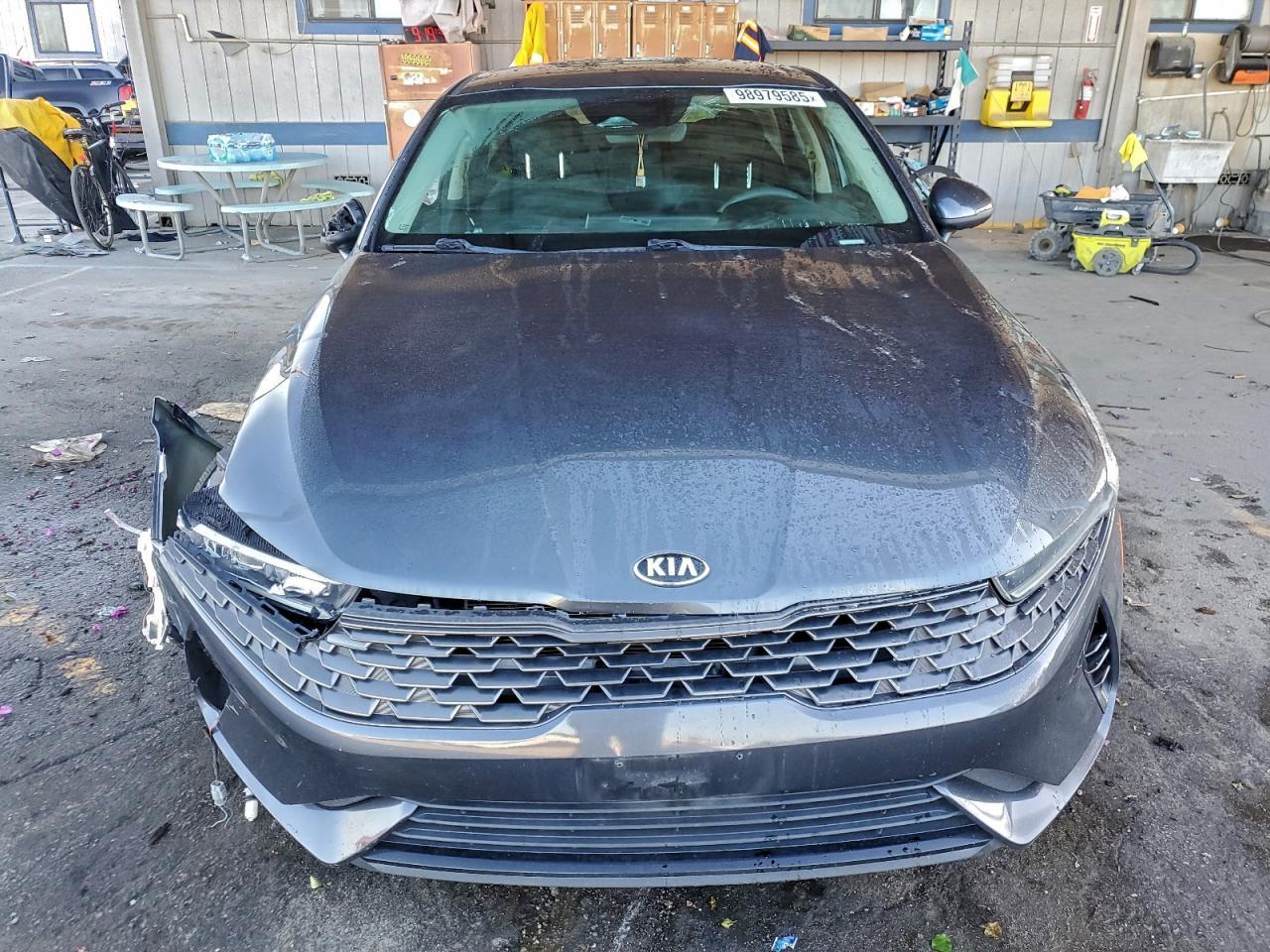 2021 KIA K5