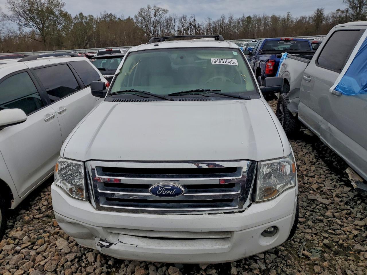 2011 FORD Expedition