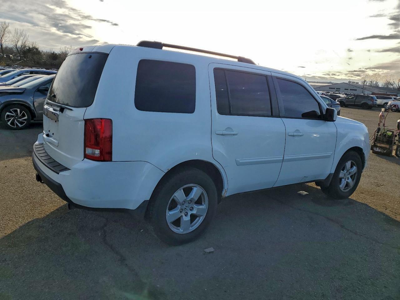 2011 HONDA PILOT