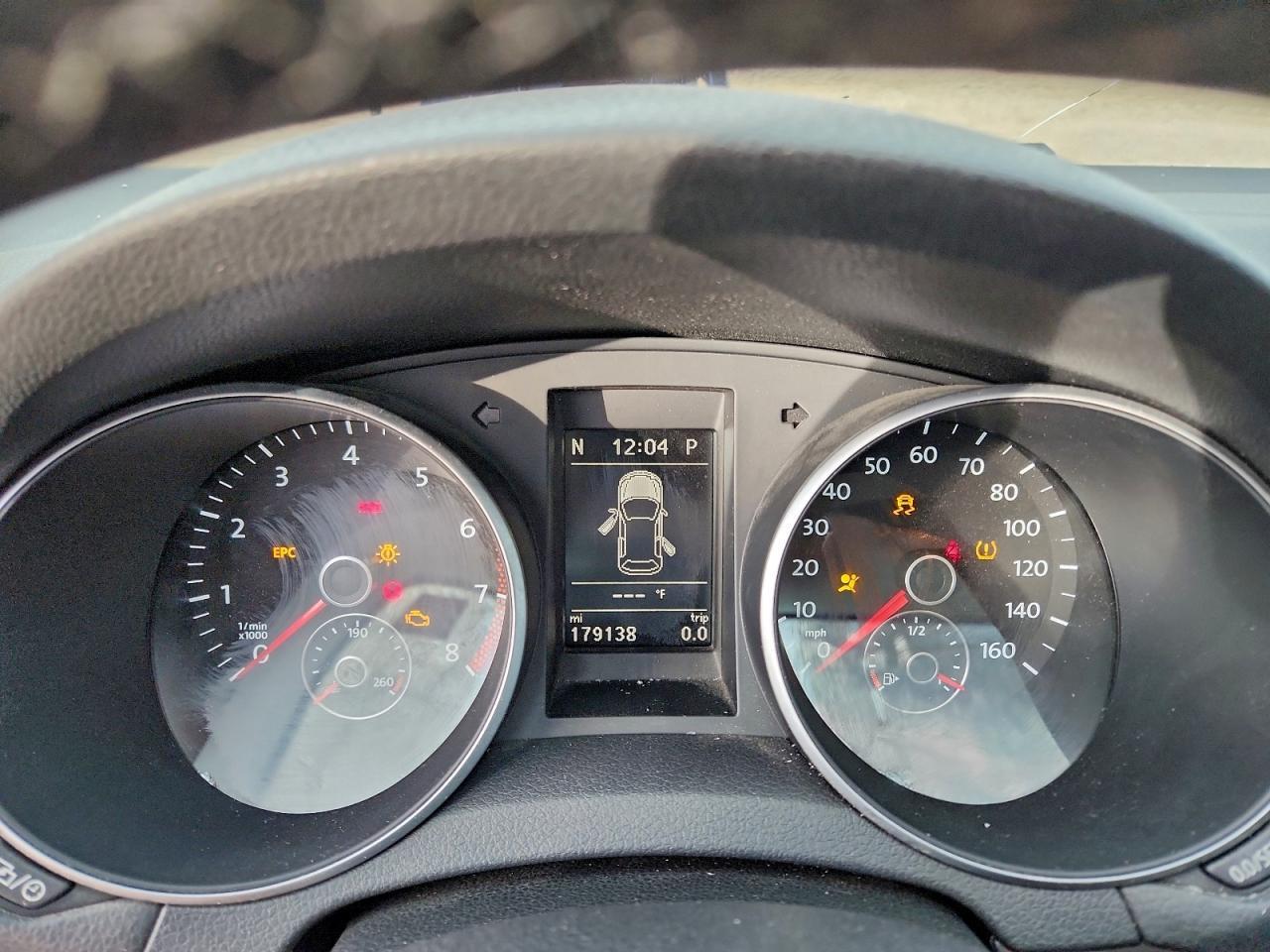 2014 VOLKSWAGEN GOLF